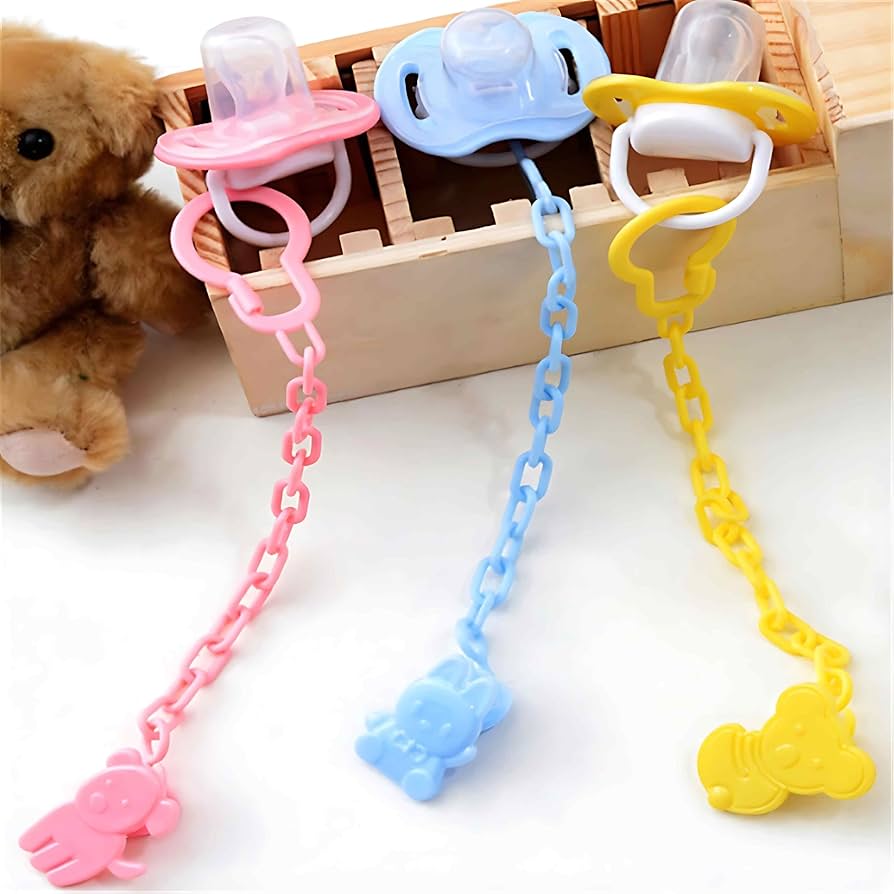 Chain Silicon Pacifier with 2 Extra Nipples