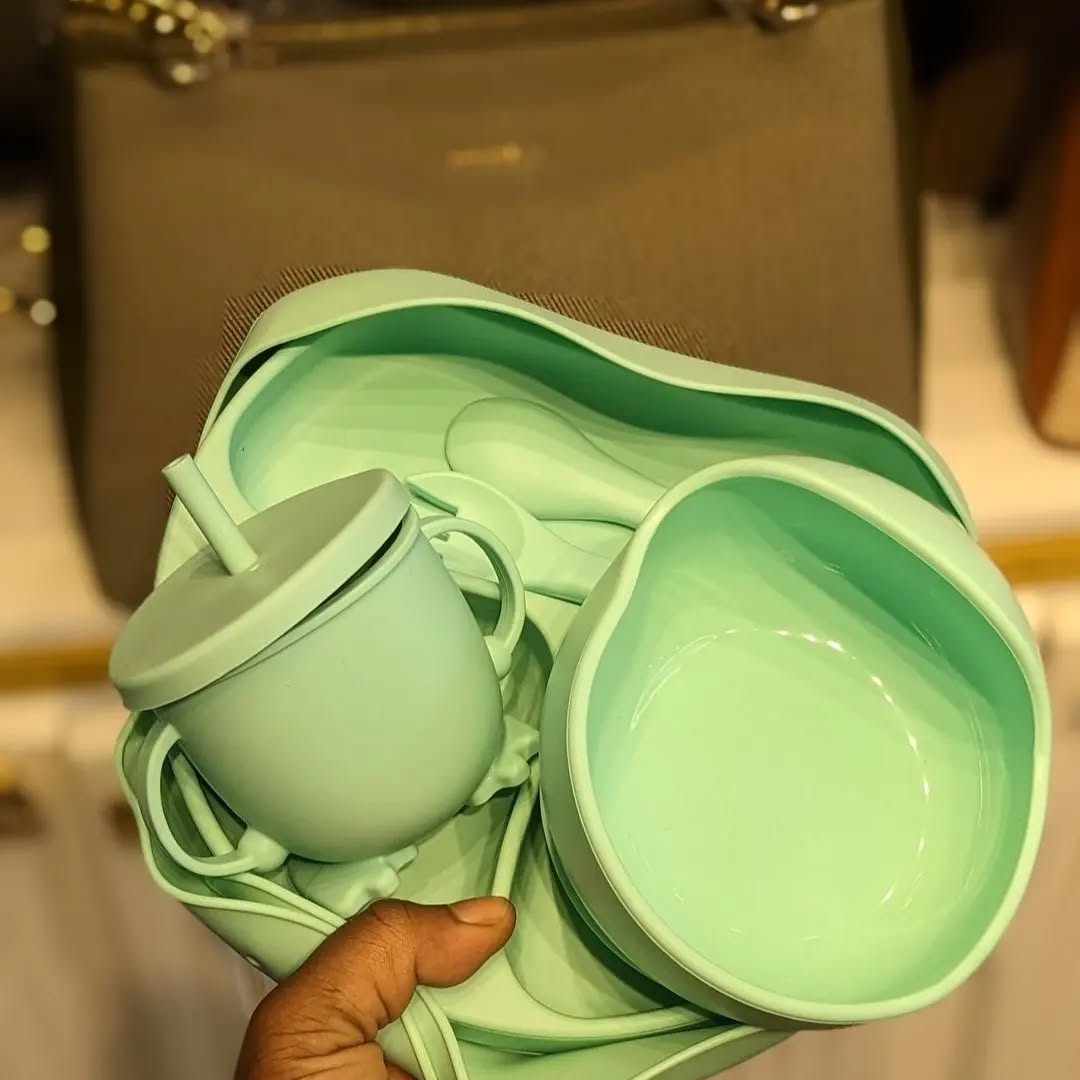 Silicone Baby Feeding Set (7-Piece | Suction Bowl, Plate, Cup, Bib & Utensils)