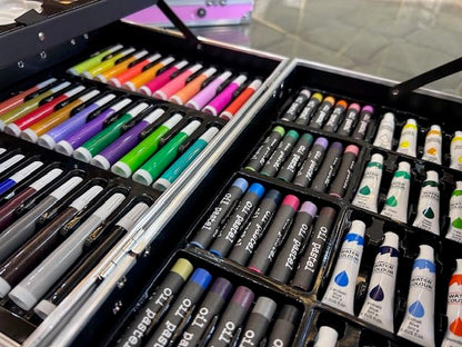 Kids Art Set in Aluminium Carry Case (145 Pieces) - 3+ Years