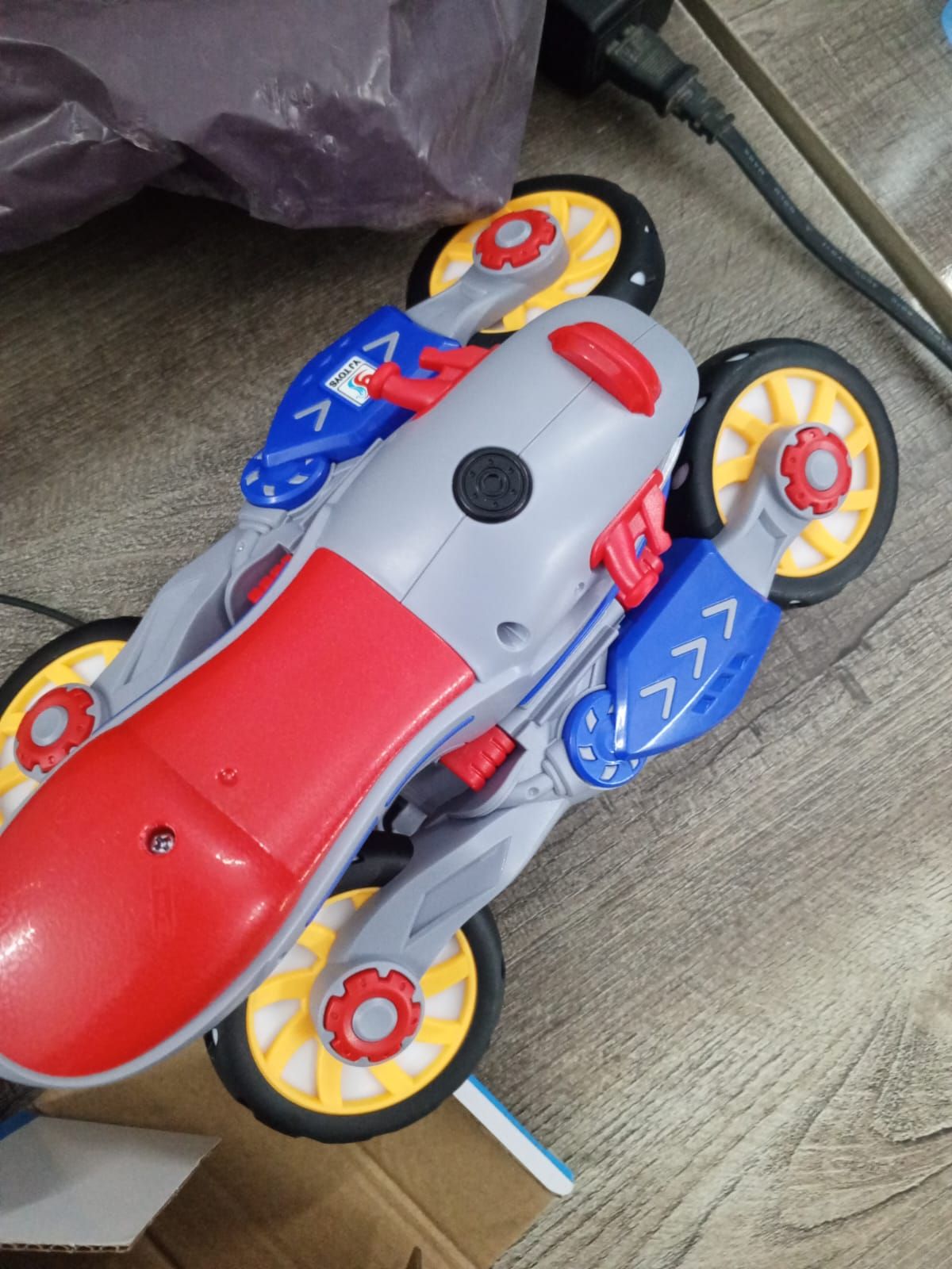 360° Rotating Stunt Bike – Battery Operated with Lights & Music