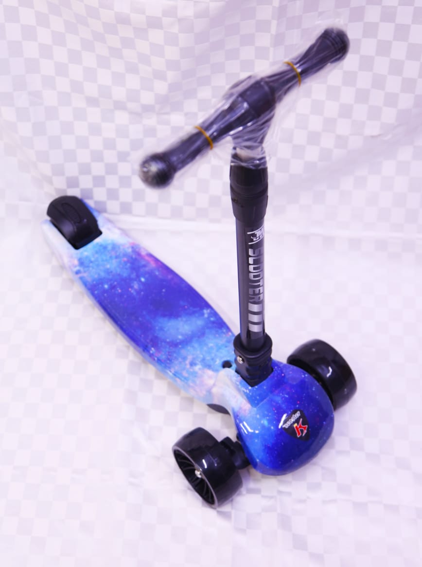 3-Wheel Adjustable Kids Scooter – Graffiti Art Design